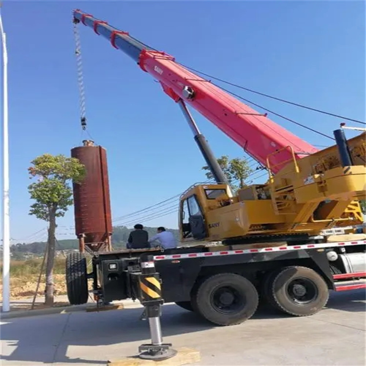 新沂专业吊车租赁多少钱