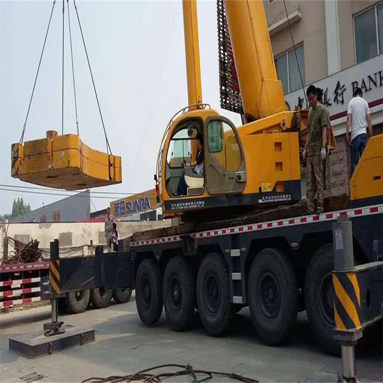 新沂当地吊车出租|机器吊装|75吨|工厂搬迁服务