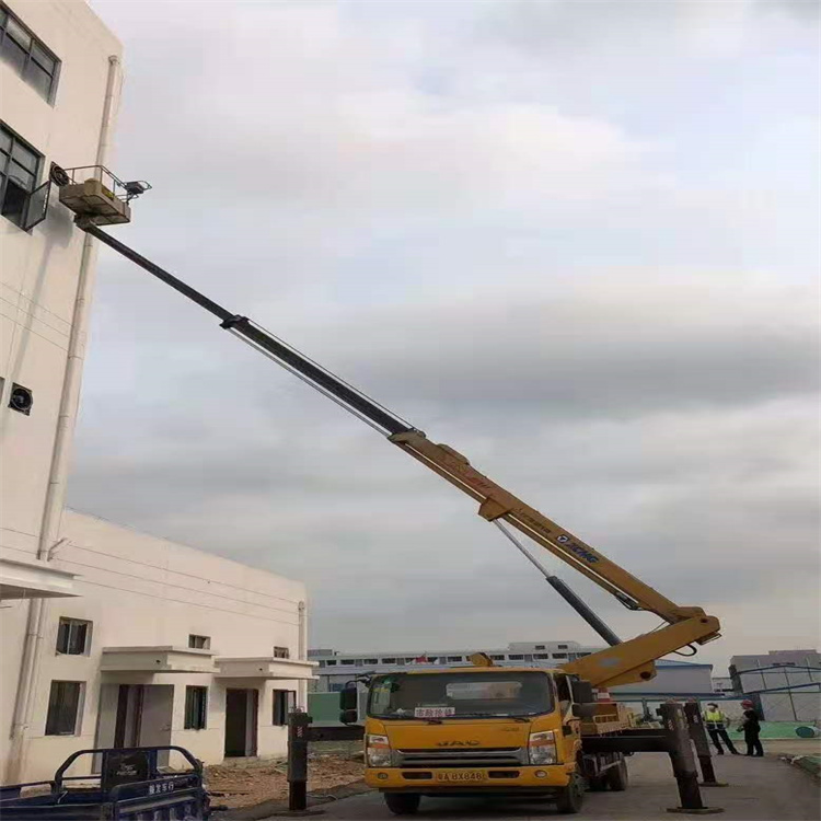 新沂附近高空车出租|市政施工/设备安装专用|随叫随到|亿立达设备租赁