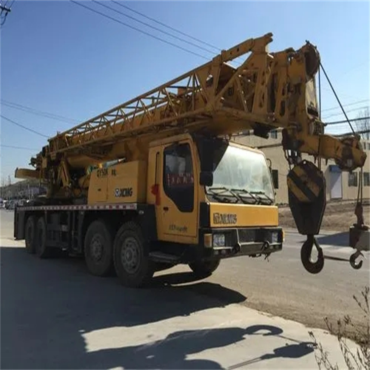 新沂哪里有专业吊车出租